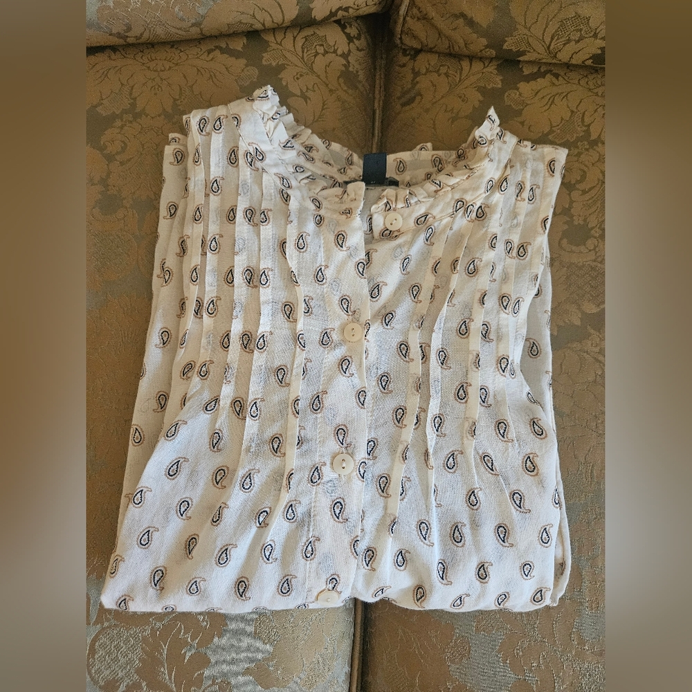 NWOT Ann Taylor Cream Paisley Blouse - Picture 15 of 16